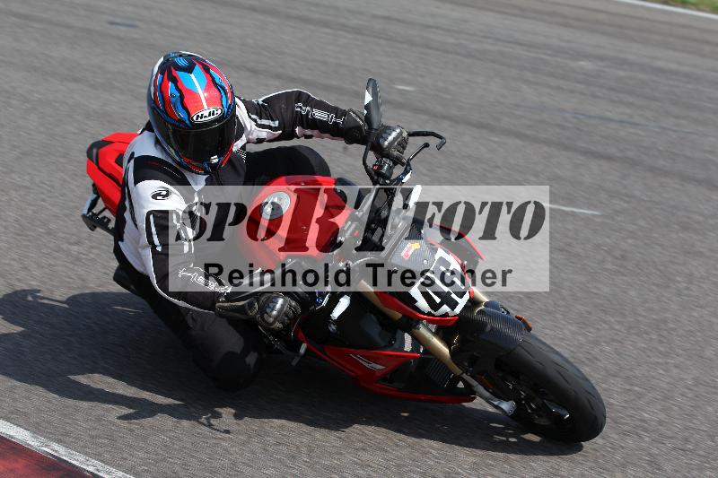 /Archiv-2022/12 22.04.2022 Discover the Bike ADR/Race 3/46